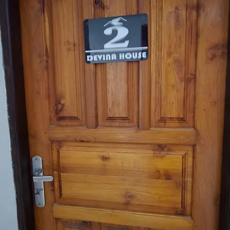 Апартаменты Devina House